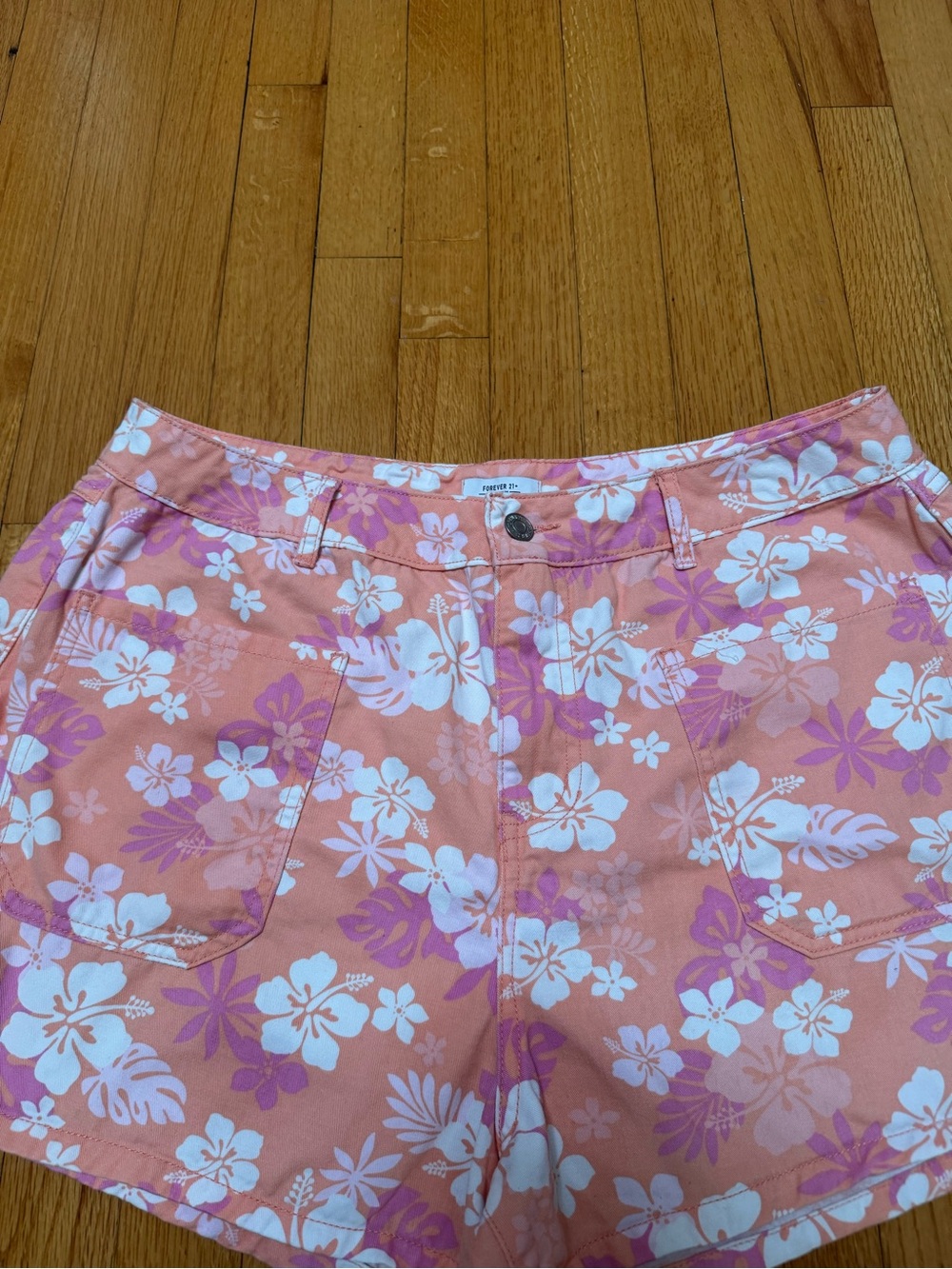 Forever 21 Tropical Hibiscus Floral Denim Shorts Size 14 Barbiecore Y2K Boho - Picture 2 of 8